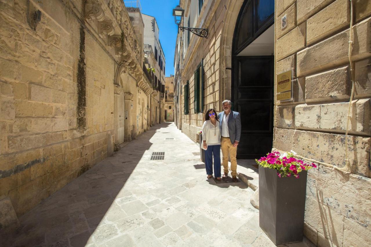 Dimora San Leucio Acomodação com café da manhã Lecce Exterior foto